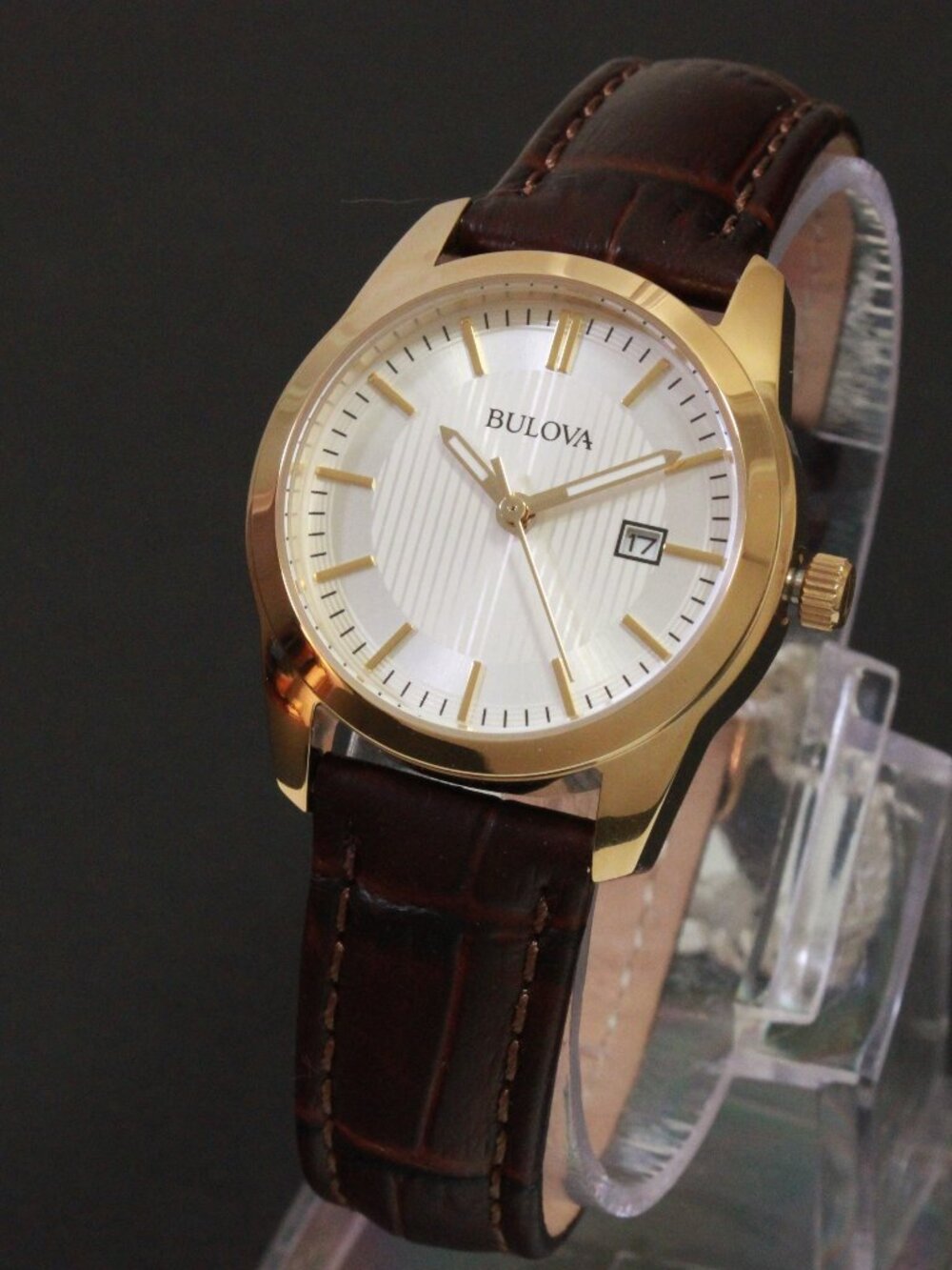 Bulova Classic Collection Ladies Dress Watch Gold Tone Textured Dial 30mm - Picture 4 of 10